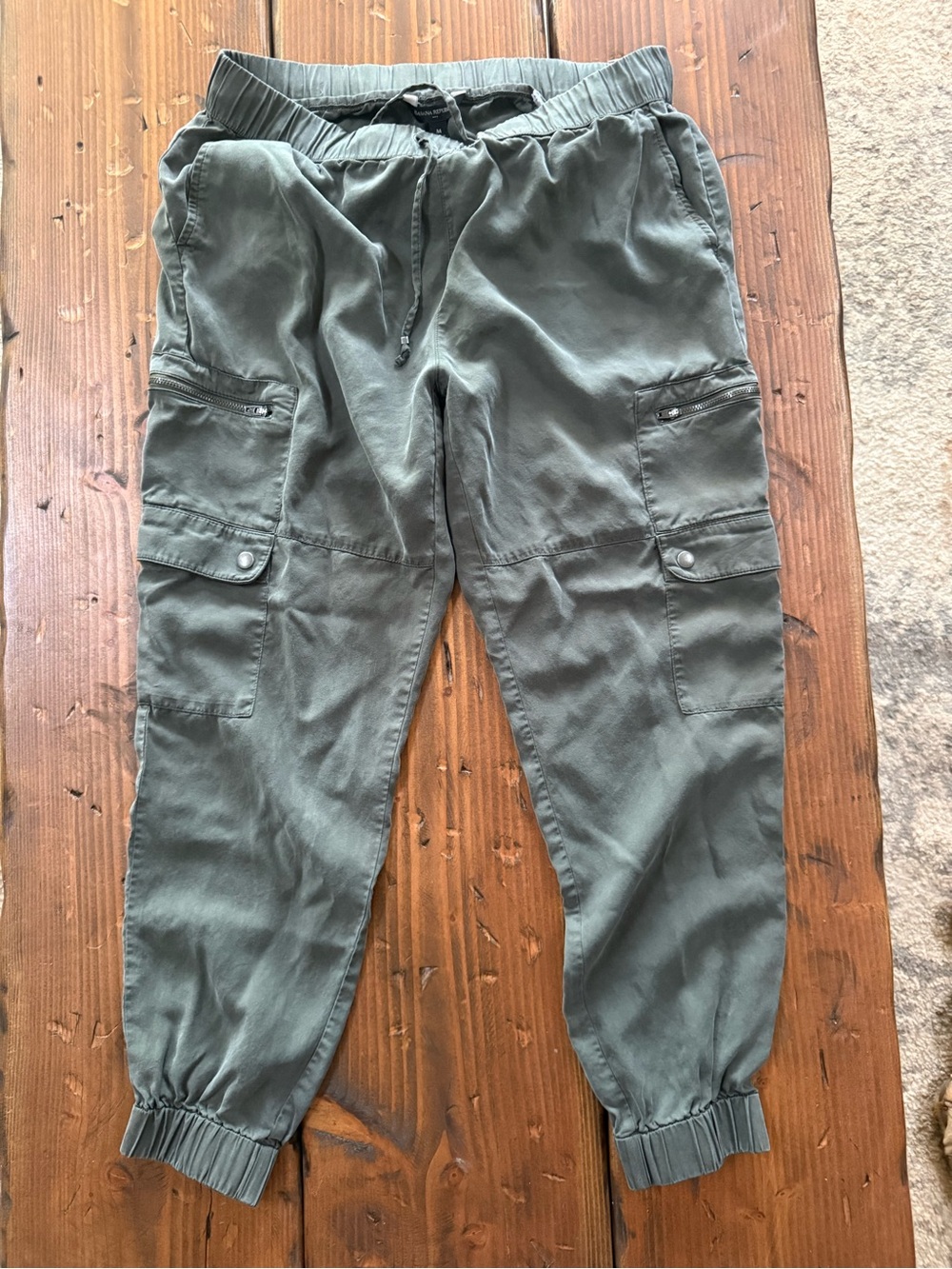 Banana Republic Olive Cargo Jogger Pants
